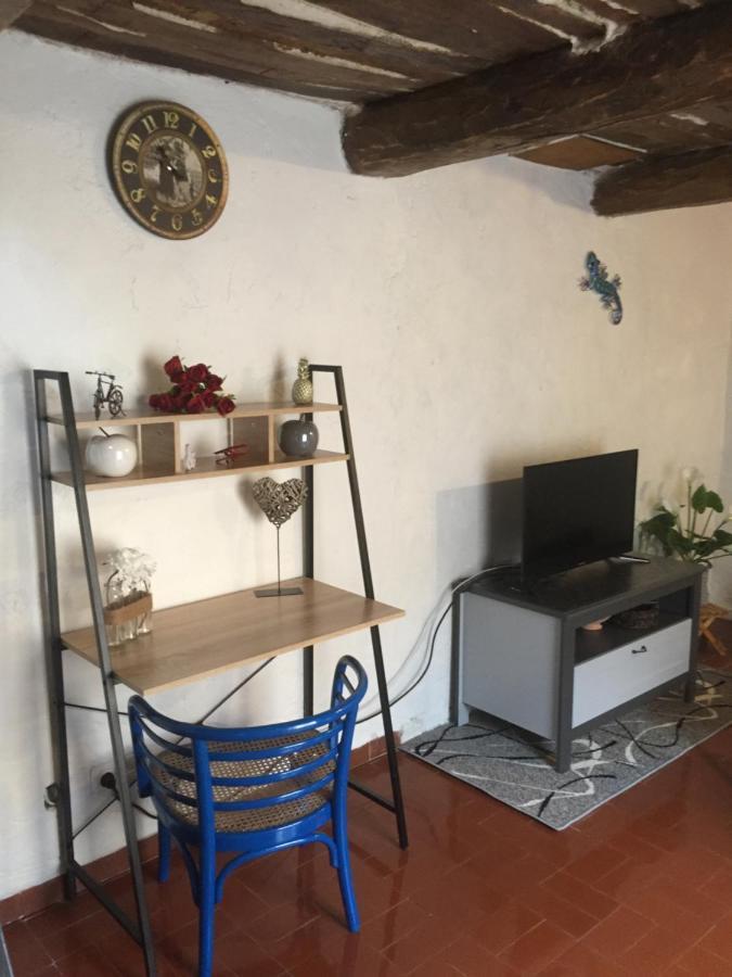 Gites De Fontroussiere Flayosc Exterior foto